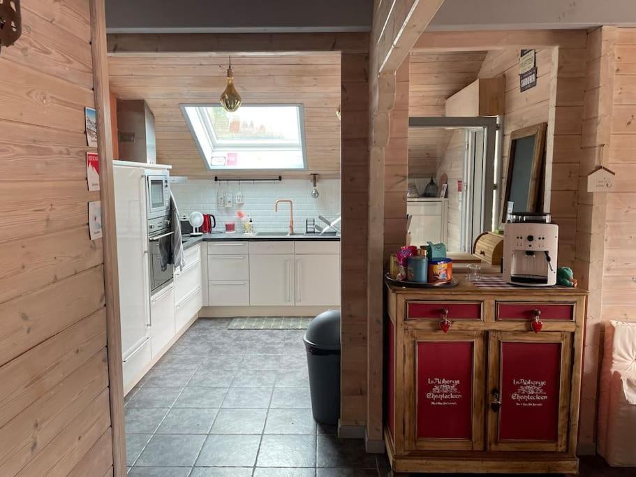Le Chalet Blanc De Gerardmer Avec Spa Exteriör bild